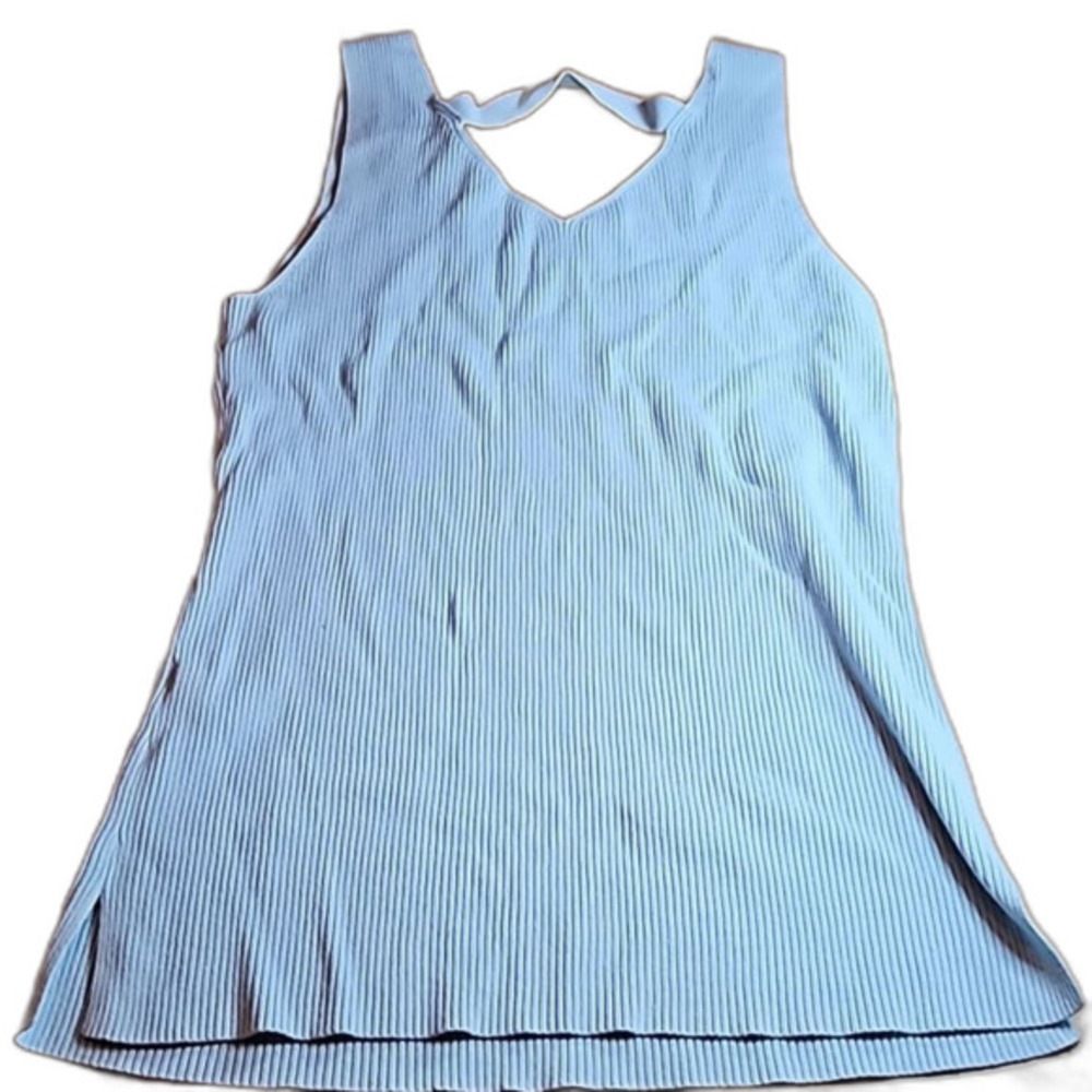 WHBM Pastel Blue Ribbed Knit Tank Top Large Layered Back Sleeveless Shell‎